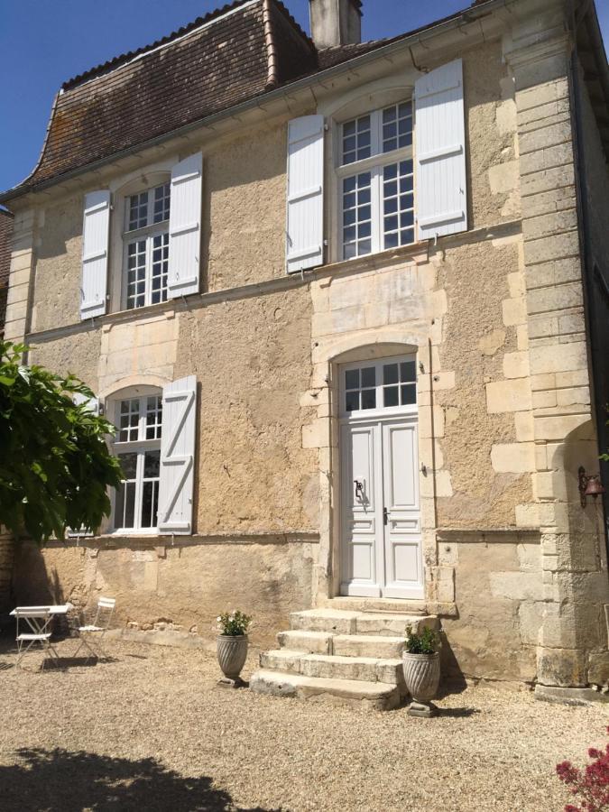 Bed and Breakfast Le Petit Logis Rouillac  Exteriér fotografie